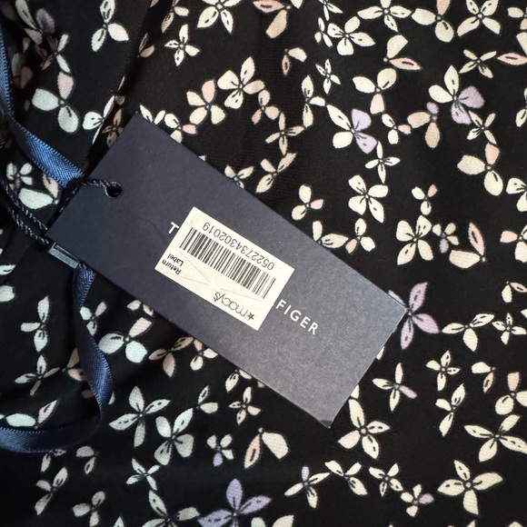 Tommy Hilfiger Black and White Maxi A-Line Skirt Asymmetrical Cocktail - Picture 5 of 6